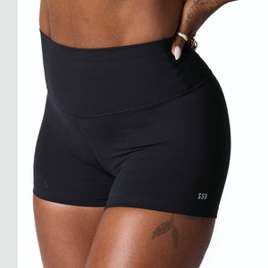 Tonal Airweight Short